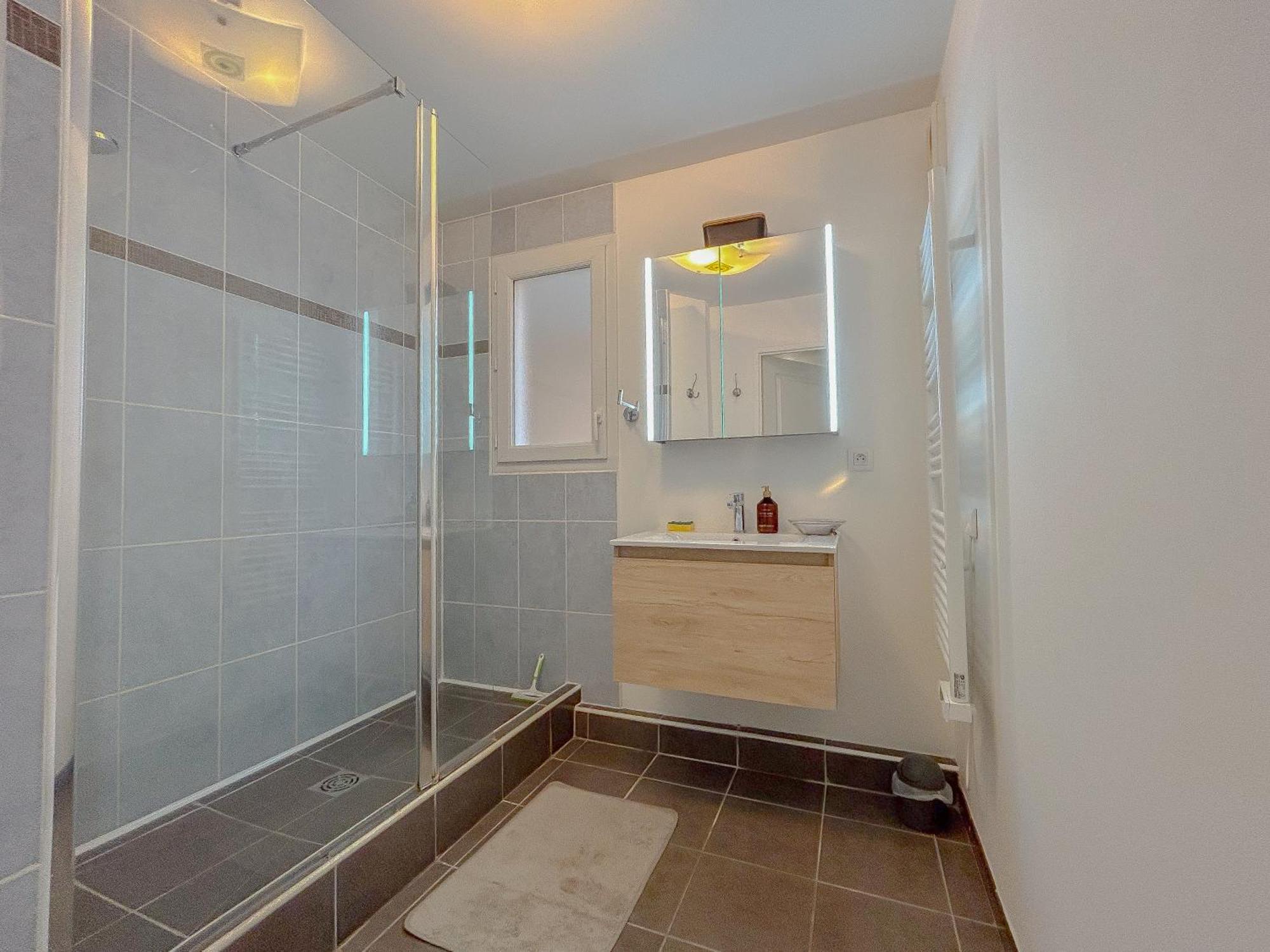 Appartement Centrale A 100 M Des Plages Rue De Provence Saint-Raphael  Luaran gambar